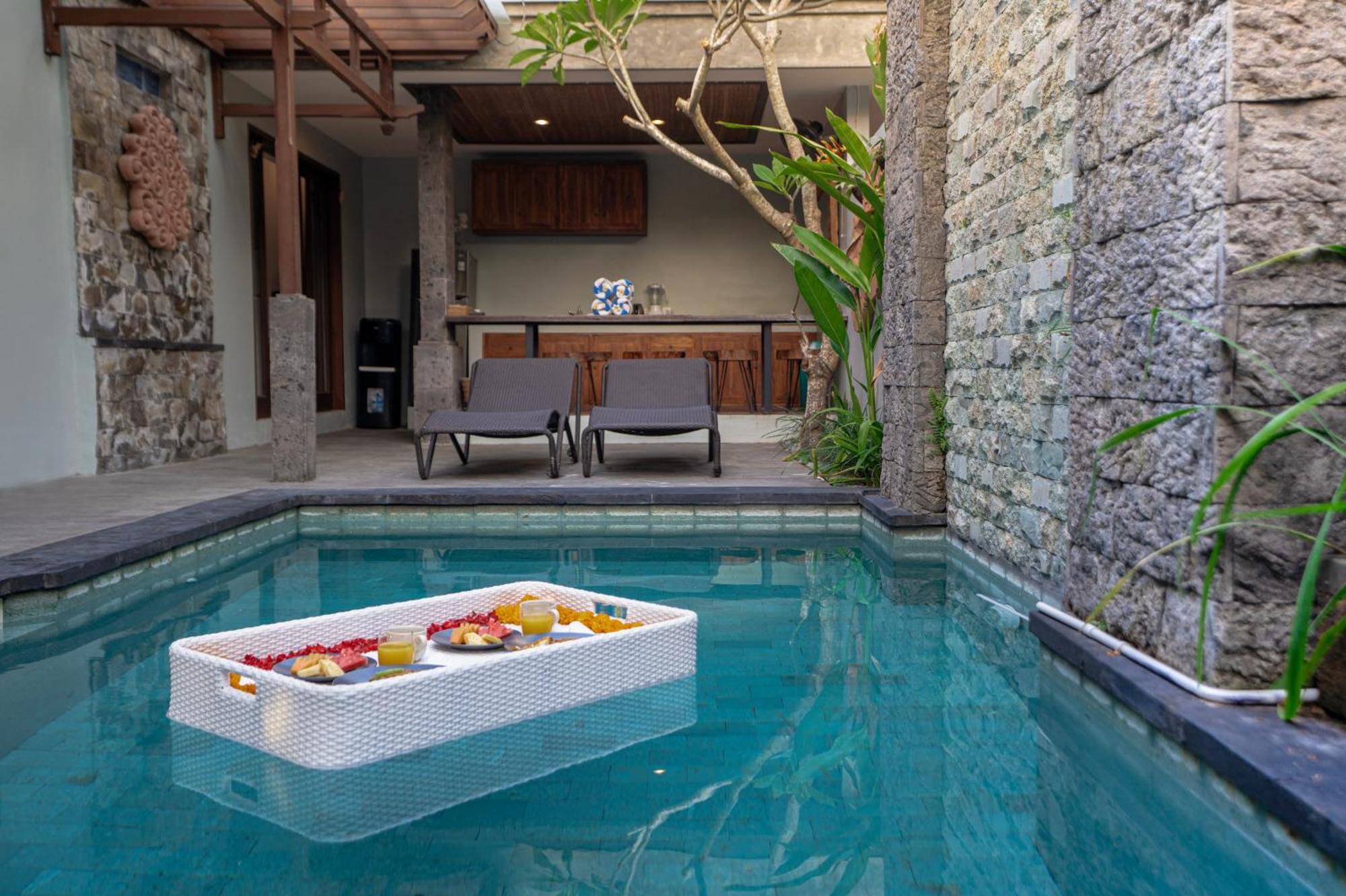 Kusuma Living And Villa Seminyak Luaran gambar